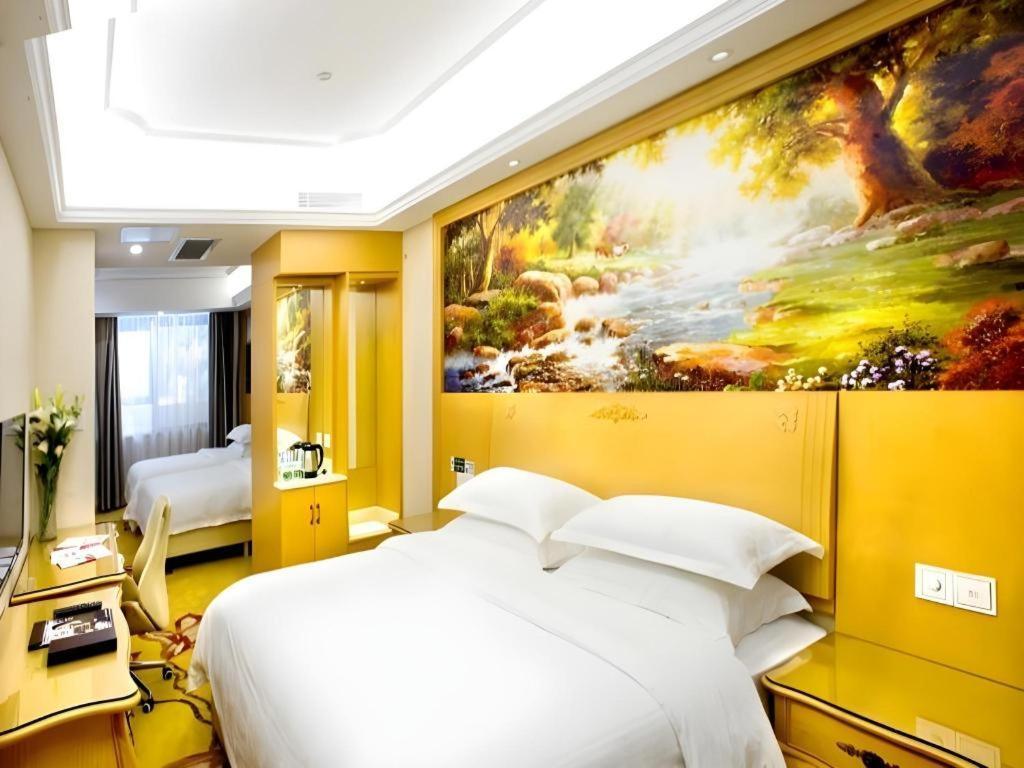 Greentree Inn Shenzhen Dongmen Business Hotel Exterior photo